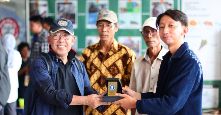 Pulau-Pasaran-2