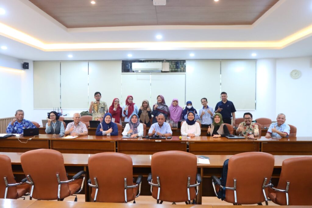 Sekolah Pascasarjana IPB University Menerima Visitasi Tim Audit Surveillance ISO 210012018