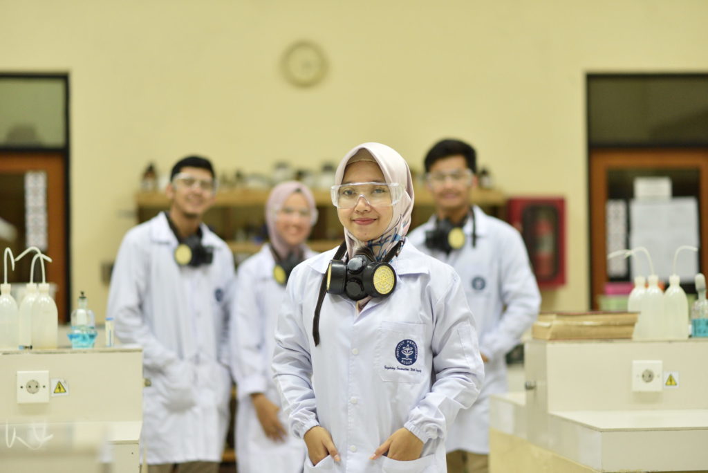 FAR_9687-scaled-3-1024x684
