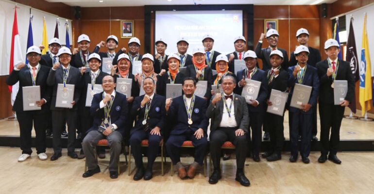 rektor-etci-timor-leste-diwisuda-pendidikan-insinyur-di-ipb-university.jpg-770x400