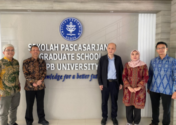 Guru Besar Peking University Jajaki Kerja Sama Riset Perubahan Iklim dengan  IPB University