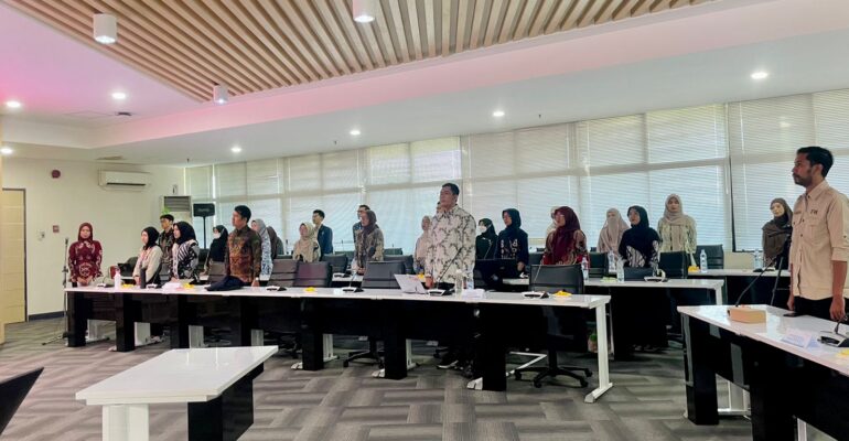 Realizing Professionalism and Collaboration at IPB University Postgraduate Program
